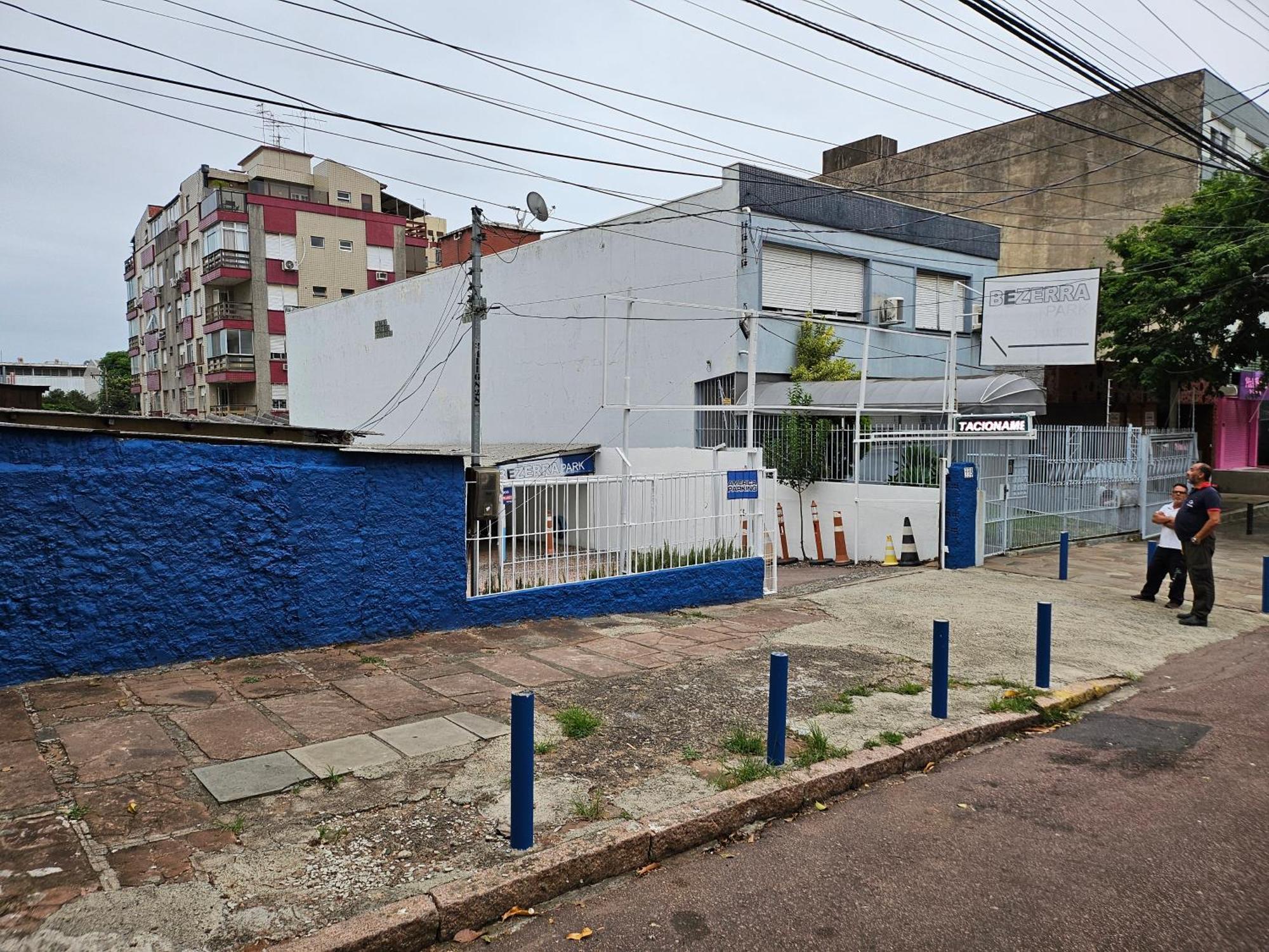 Consulado Americano Apartamento 50 Metros Da Entrada Para Visto Consulado Eua Porto Alegre Com Garagem Exteriér fotografie